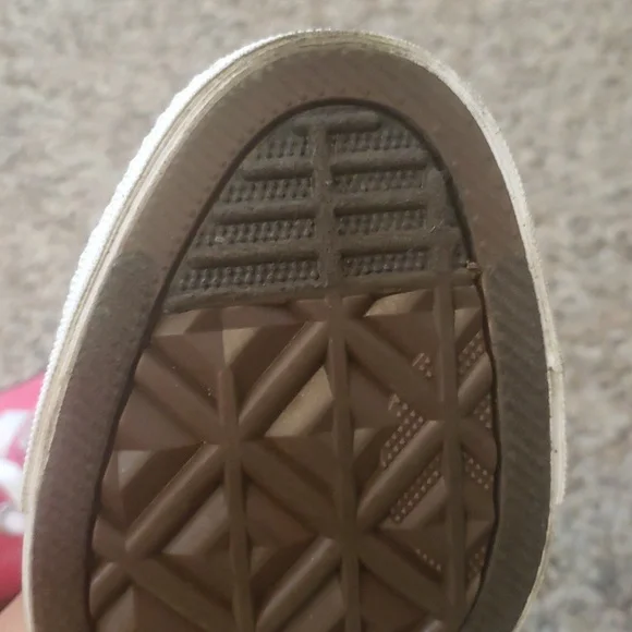 CONVERSE Chuck Taylor All Star, Bight Pink Sneaker. Men's Size 4, Women's Size 6 - Picture 10 of 13